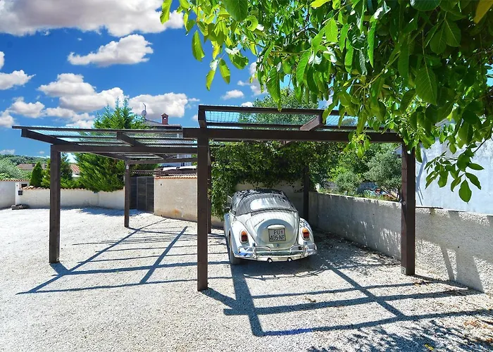 House Desanka 2102 Póla