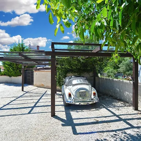 House Desanka 2102 普拉